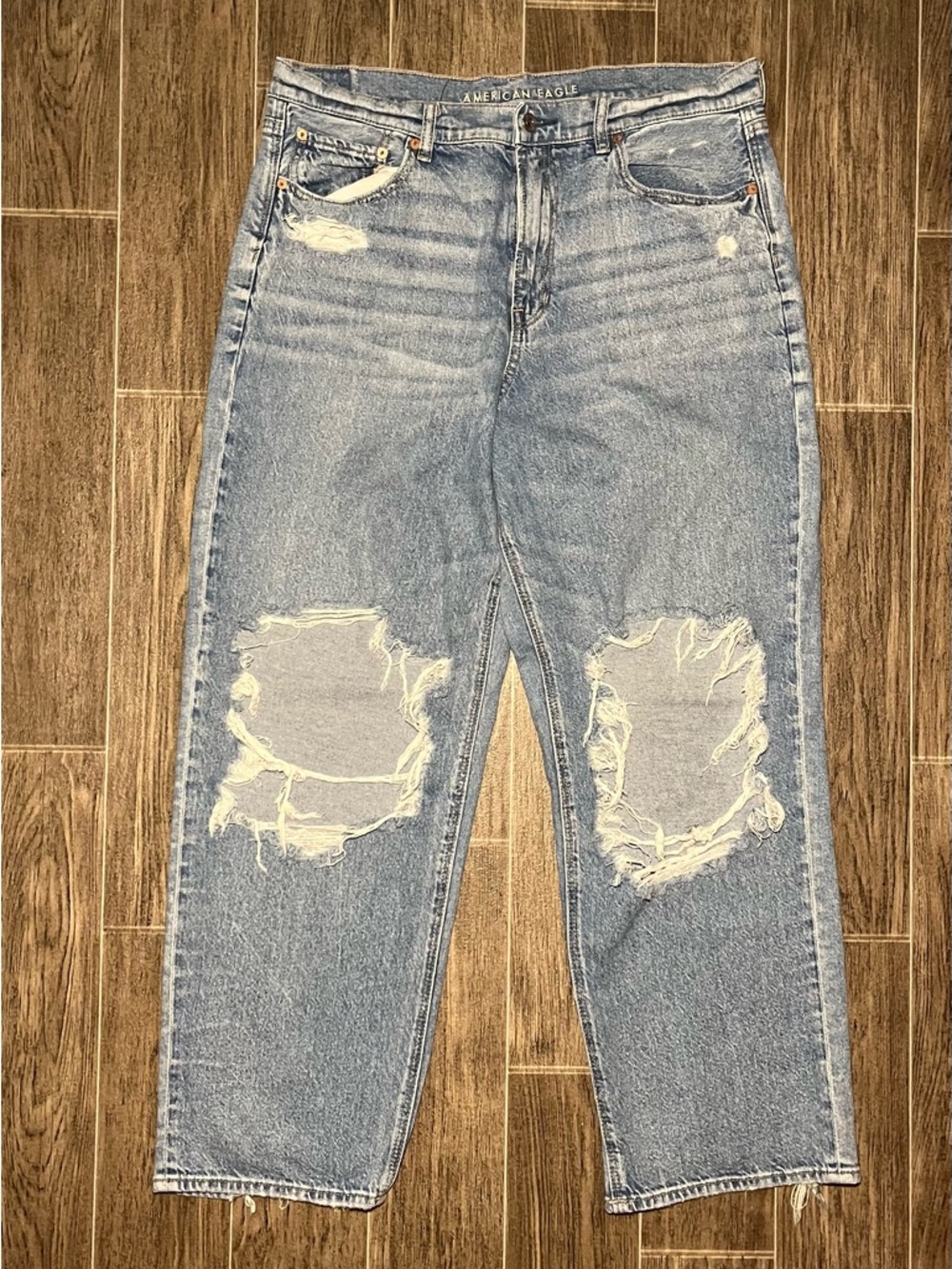 American Eagle Super High Rise Baggy Straight WideLeg Distressed Jeans Womens 16